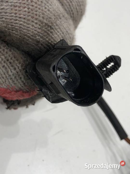 ZAMEK MASKI PRZÓD SKODA OCTAVIA III Kombi