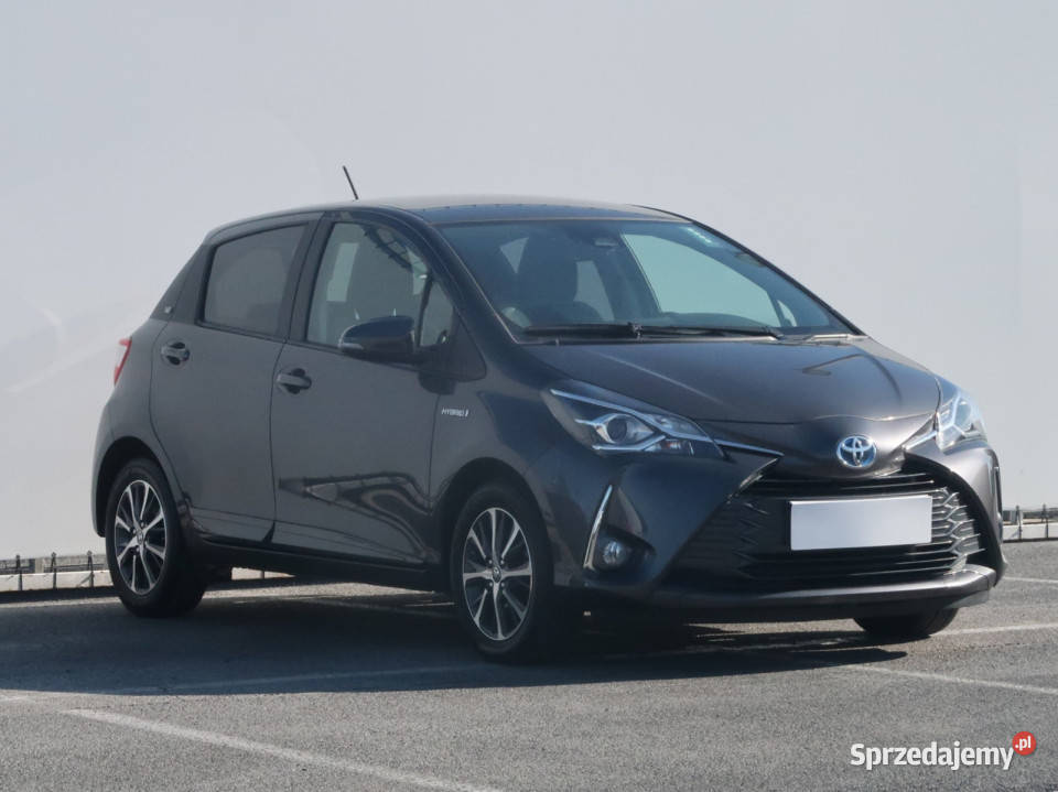 Toyota Yaris 15 Hybrid przyciemniane szyby Lublin