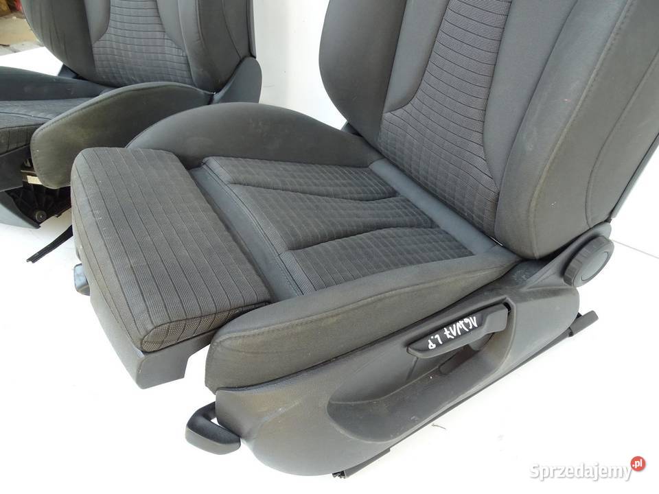 FOTEL PRAWY PRZÓD PRZEDNI PASAŻERA AUDI A3 8V 3D