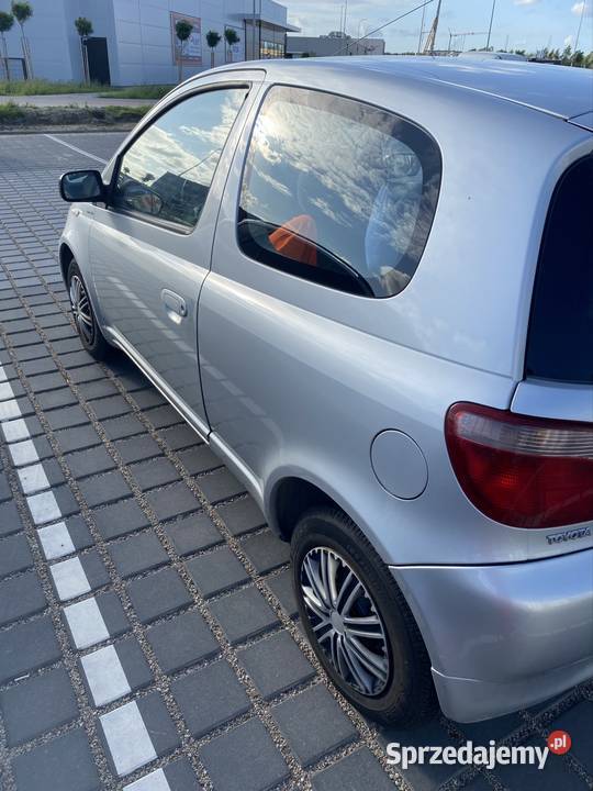 Toyota yaris Bolszewo