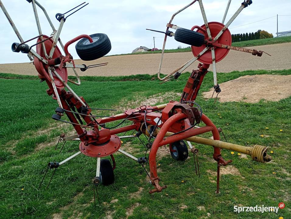 Przetrzasarka John Deere pottinger kuhn Kuhn Zgrabiarki i przetrząsacze Jastrzębie-Zdrój