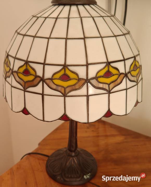 Lampa witrażowa w stylu Tiffany Warszawa