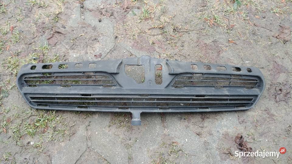 KRATKA ATRAPA GRILL TOYOTA COROLLA E12 osobowe opolskie Namysłów