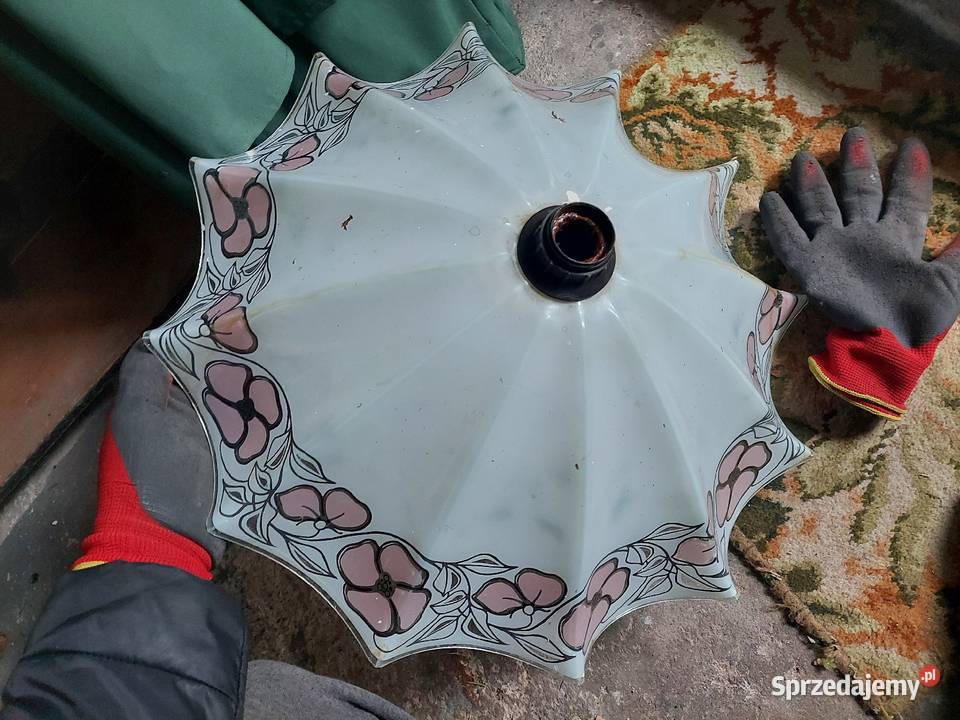 Żyrandol PRL kwiaty kwiatki różowe Dekoracje i ozdoby dolnośląskie