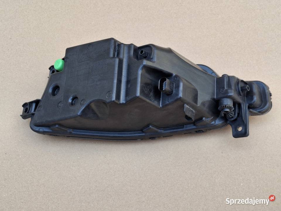 VW PASSAT B8 LIFT HALOGEN LEWY LED LAMPA LEWA Bieleń sprzedam