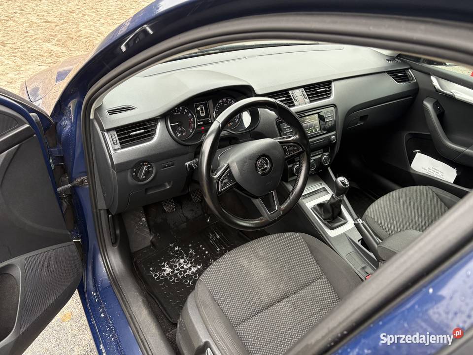 Skoda Octavia 16tdi 2016 sedan zarejestrowana welurowa tapicerka dolnośląskie Oława