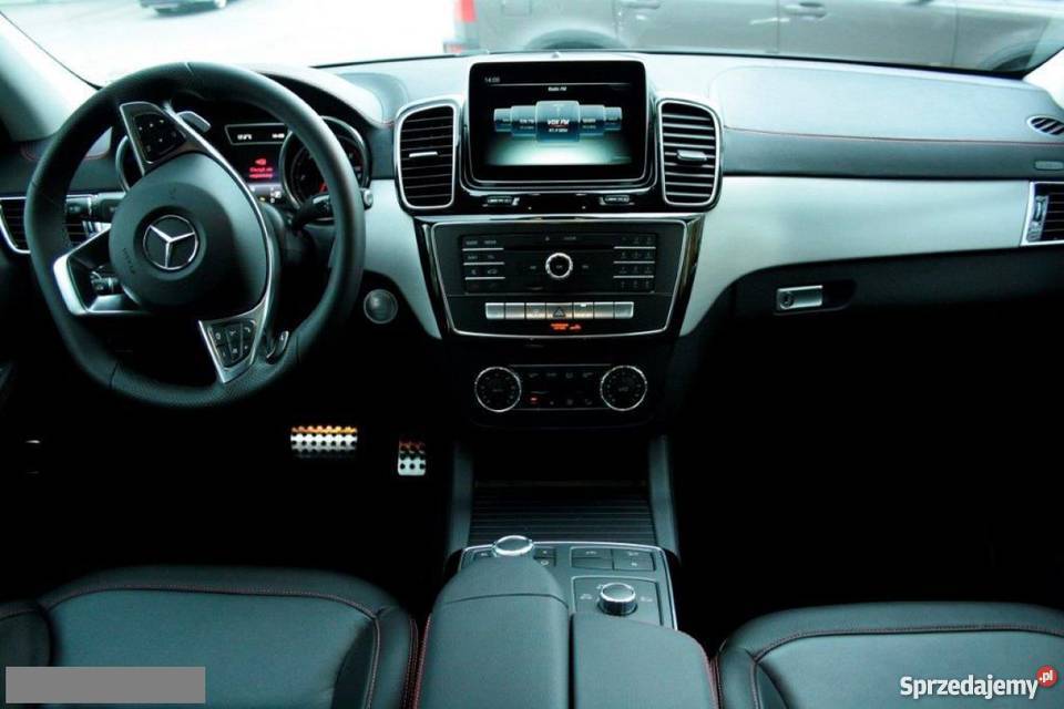 Mercedes 310 czarny Samochody osobowe Olsztyn