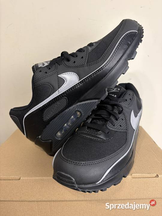 ButySneakersy Nike Air 90 HV4517002 Warszawa sprzedam