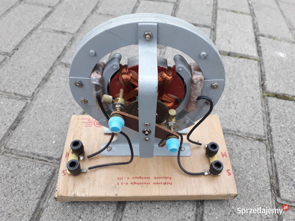 Model silnika prądnicy elektrycznej stara pomoc sprzedam