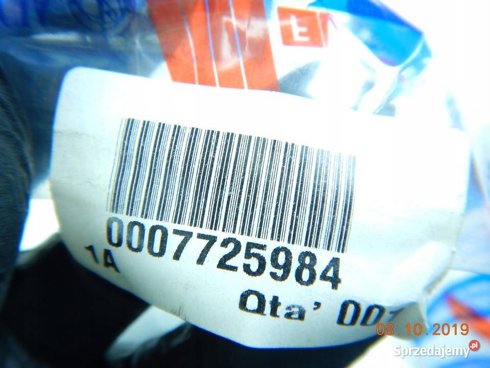 USZCZELKA SZYBY CZOŁOWEJ GÓRNA FIAT TEMPRA ASO