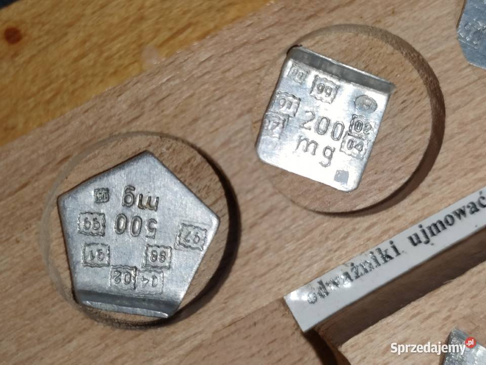Odważniki handlowe APTECZNE o masie 10mg do