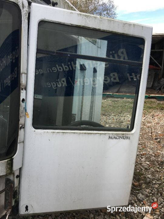 Drzwi Renault Magnum Euro5 Lewe Kompletne Części Maszewo sprzedam