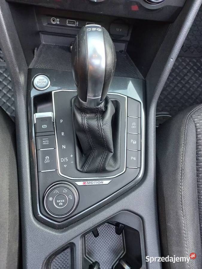 Volkswagen Tiguan 7 osobowy 20 TDI 4MOTION DSG