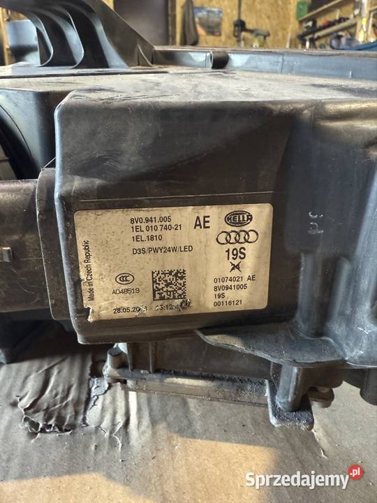 Lampa przednia lewa Audi A3 8V małopolskie Nowy Sącz