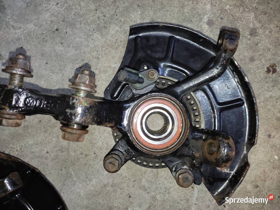 Zwrotnice VR6 Passat B3 B4 Golf Widawa sprzedam