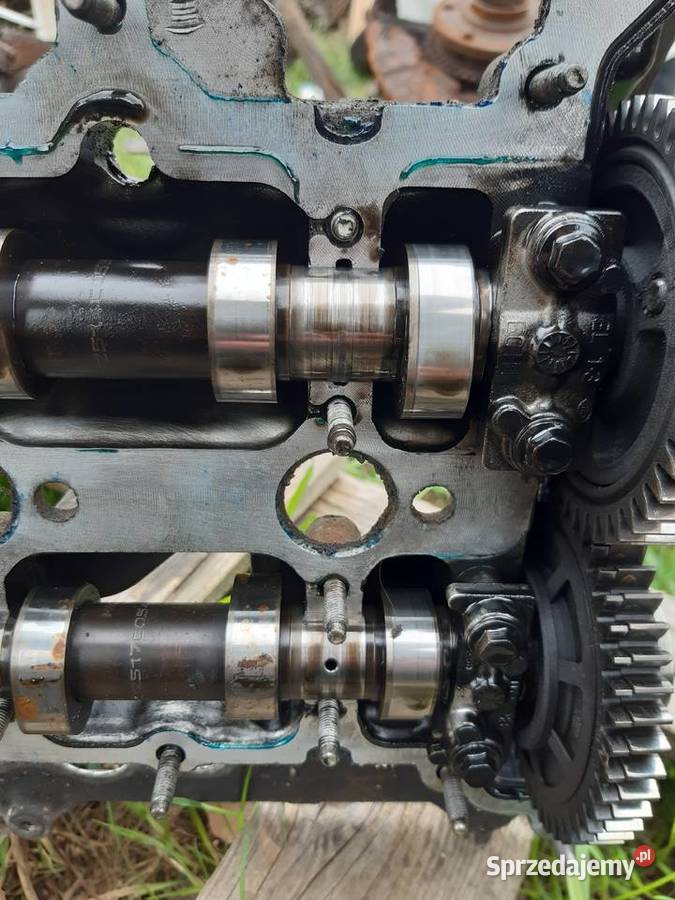 Trafic Vivaro 20 DCI M9R Glowica Rok produkcji 2007