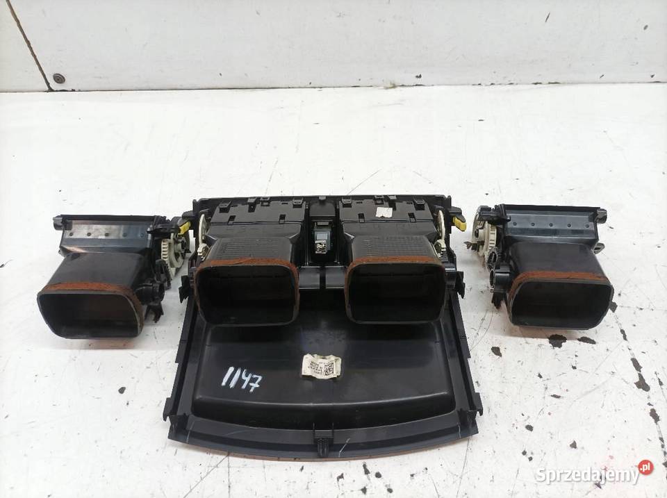 KRATKI NAWIEWU LEWA PRAWA ŚRODKWOA KPL E15 Motoryzacja