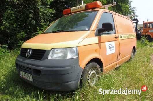 VOLKSWAGEN TRANSPORTER T5 2005 2460 ccm 131 Warszawa