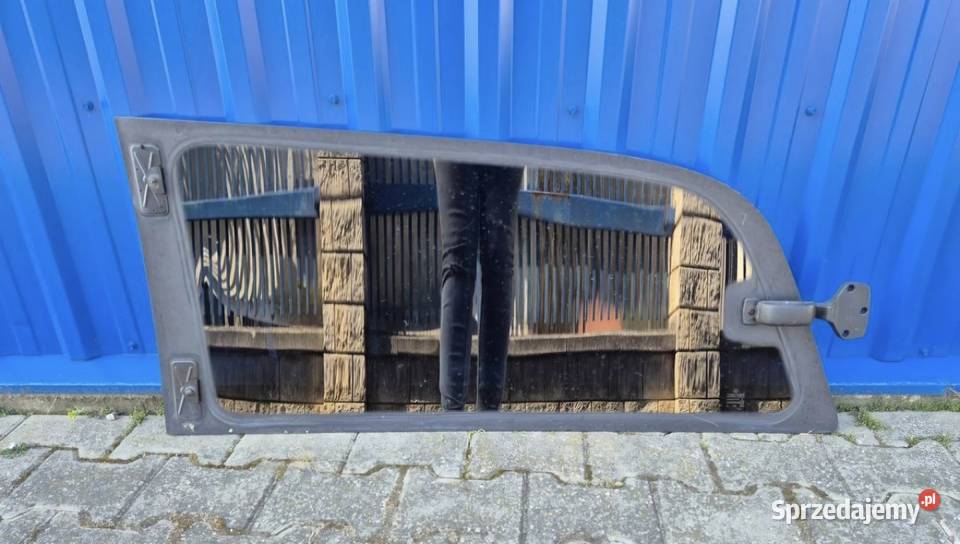 SZYBA TYŁ UCHYLNA BOCZNA PRAWA LEWA W KAROSERIE Działoszyce sprzedam