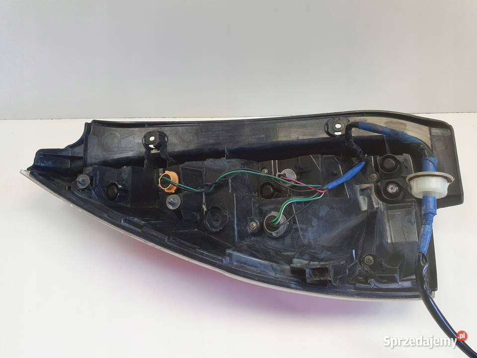 LAMPA PRAWA Mazda Premacy II 5 I lift 0710r osobowe lubelskie Rudka sprzedam