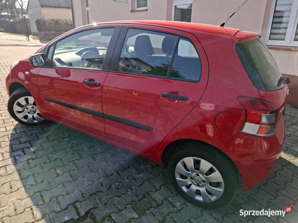 Toyota Yaris LIFT 2011R Benzyna 10 Z NIEMIEC 70000km Iwonicz