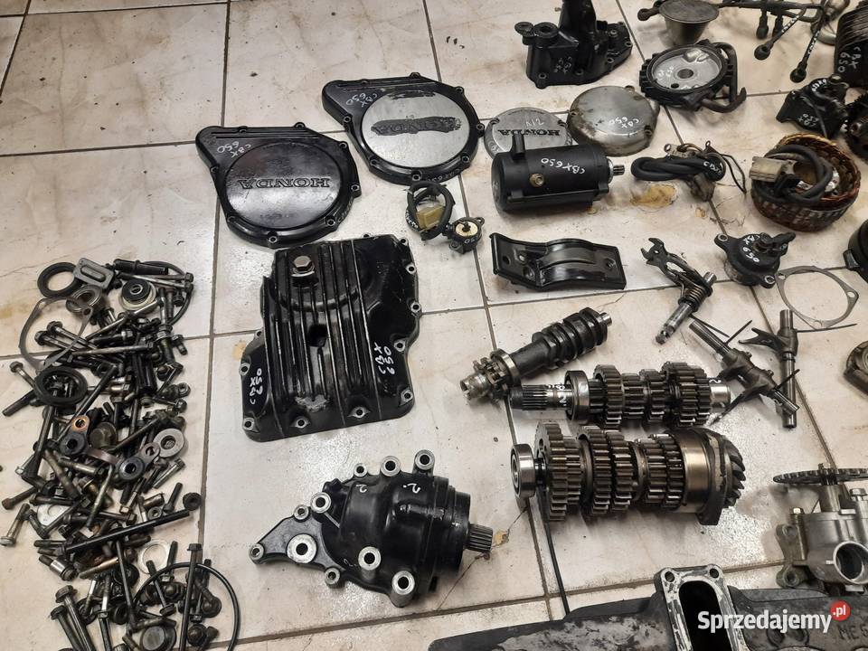 Honda CBX 650 silnik części głowica cylinder Jelenia Góra