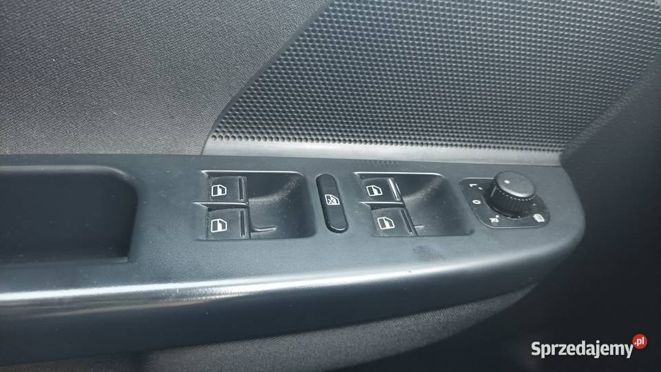 Volkswagen golf 16 diesel zadbany ASR (kontrola trakcji) lubelskie Tarnogród