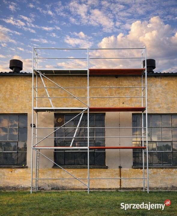 Rusztowanie elewacyjne 41 m2 Rusztowanie 5x82m