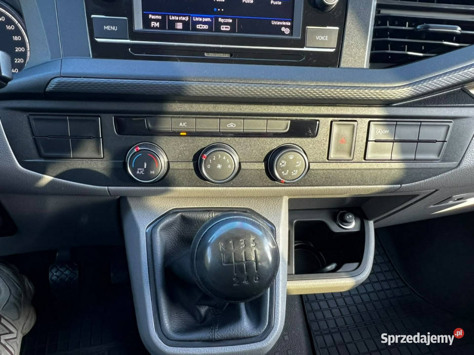 Volkswagen Transporter T61 5 osobowy T6 isofix Baranowo