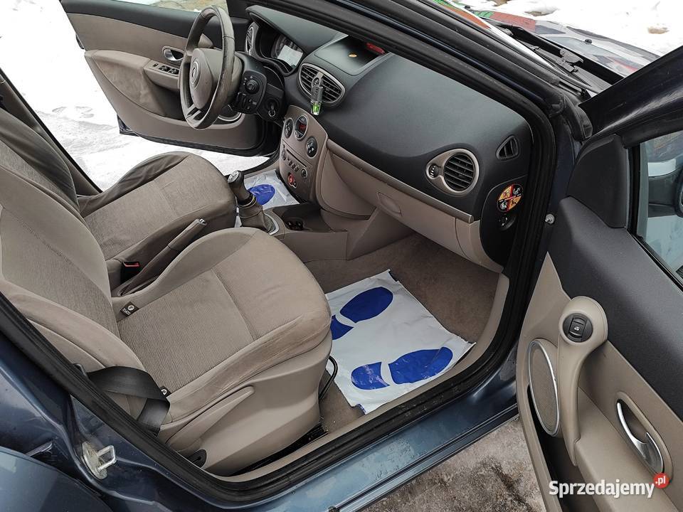 Renault Clio III 16 BenzynaStan Rok produkcji 2005 Królewiec