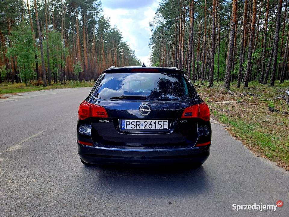 Opel Astra J 17 CDTI 2011r Kombi Sieradz