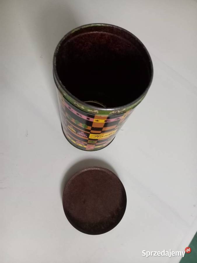 Stara puszka Hankakarmelki PRL