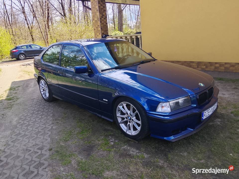 BMW E36 compact Seria 3 Kamień