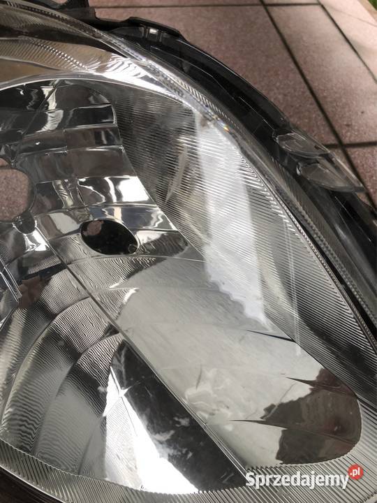 LAMPA PRZÓD LEWA TOYOTA YARIS II 2 LIFT Kozy