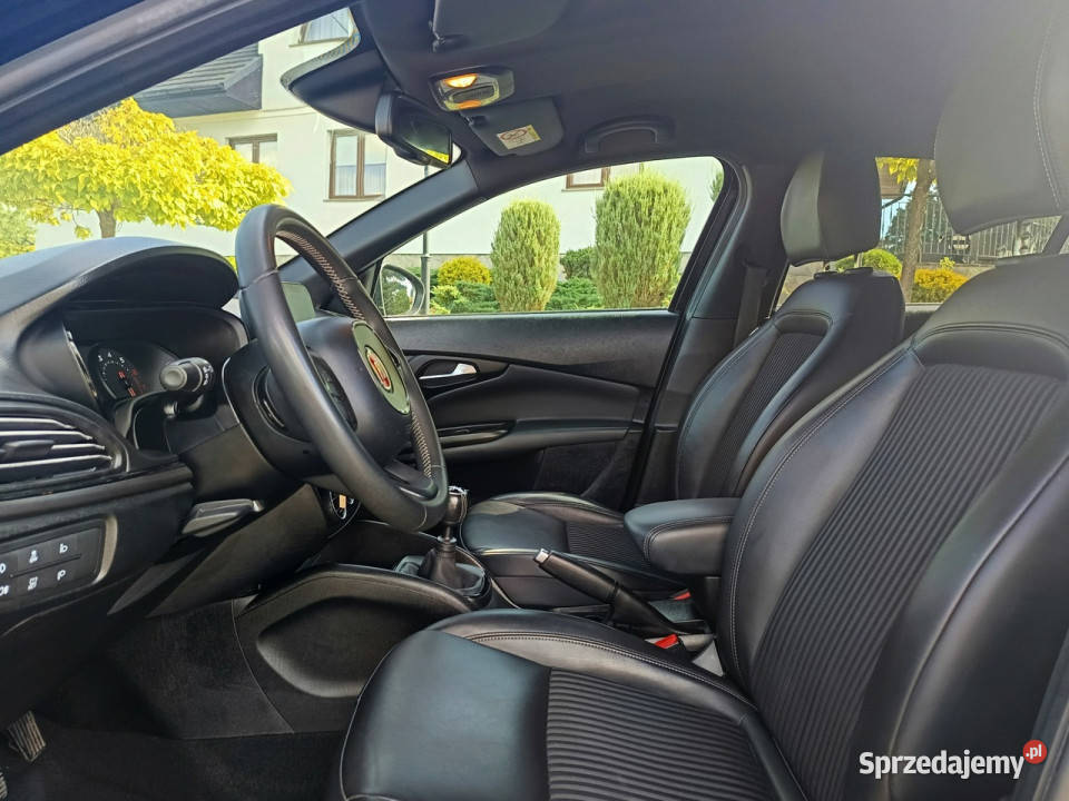 Fiat Tipo SDesign 14 TJet 120 super wyposażenie elektrochrom. lusterko wst. małopolskie