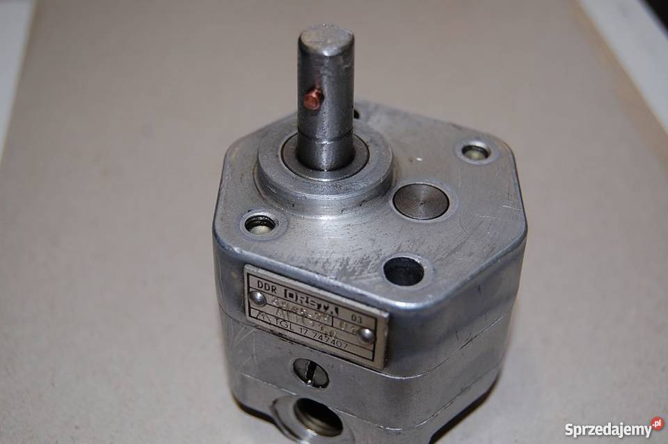 Pompa do tokarki SV18R 601273528 Syców
