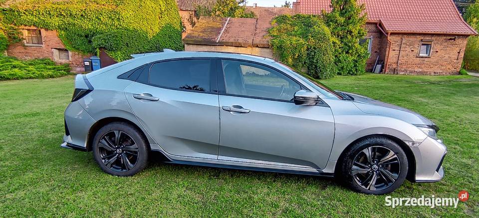 Honda Civic X 15 VTEC Turbo 182 2019r gniazdo AUX Poniec