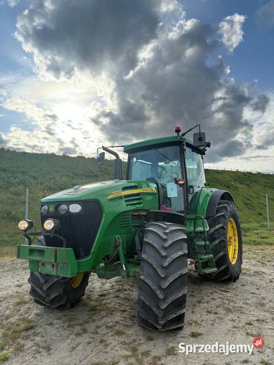 John deere 7820 niski przebieg