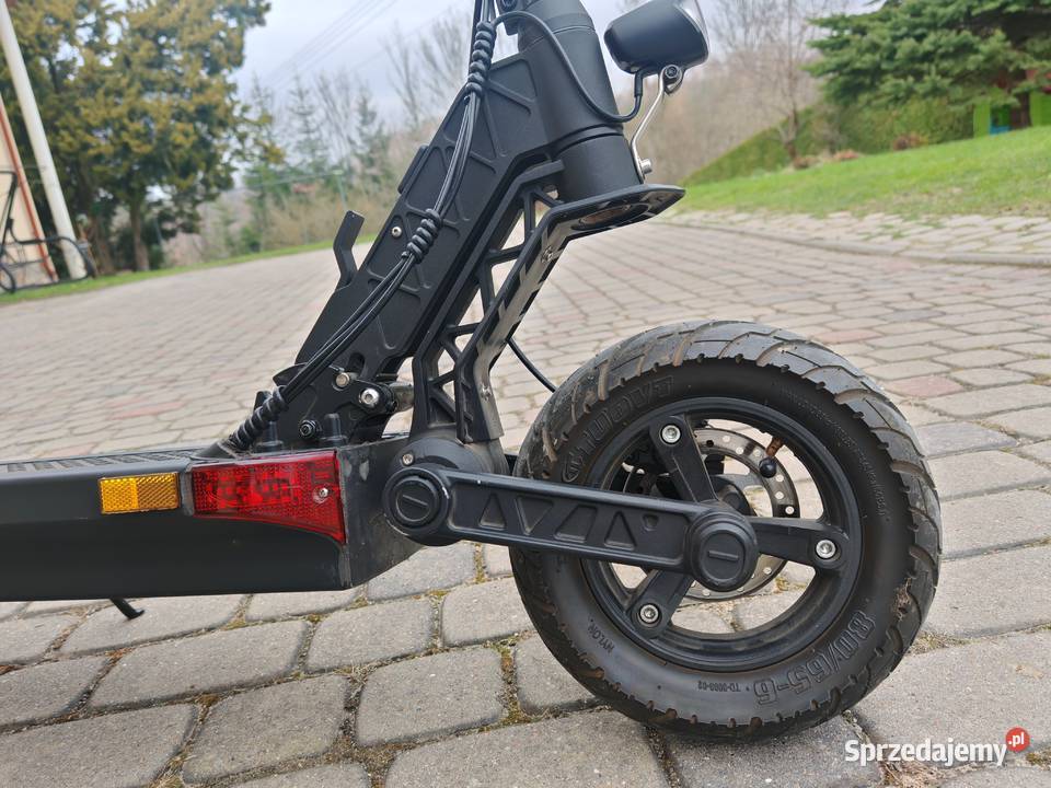 Hulajnoga Motus pro 10 2022 Rzeszów