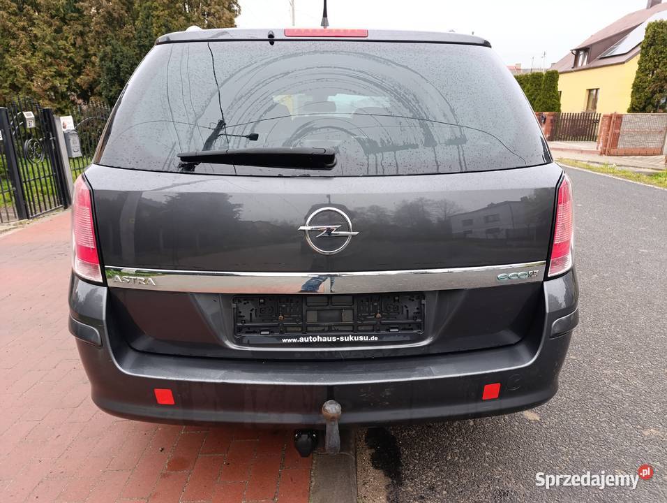 Opel Astra H kombi 14 benzyna 2010r hak 186100km sprzedam