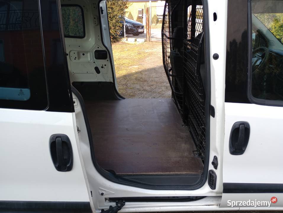 Fiat Doblo Długi Otwierany Na Obie Strony 270000km Opoczno