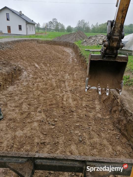 Prace ziemneusługi koparką wykopy wozidło Bircza
