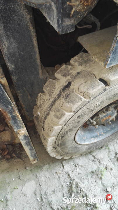 Wózek widłowy GPW 2504 Pomianów Górny