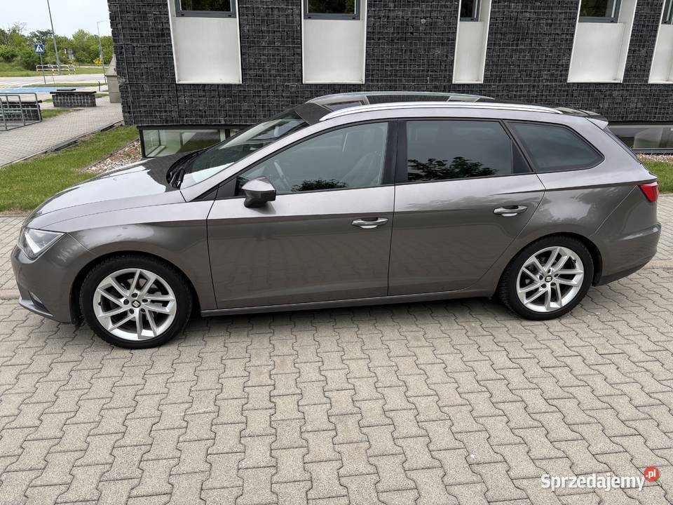 Seat Leon 16 tdi 110 CarPlayAndroid Auto Samochody osobowe Wrocław