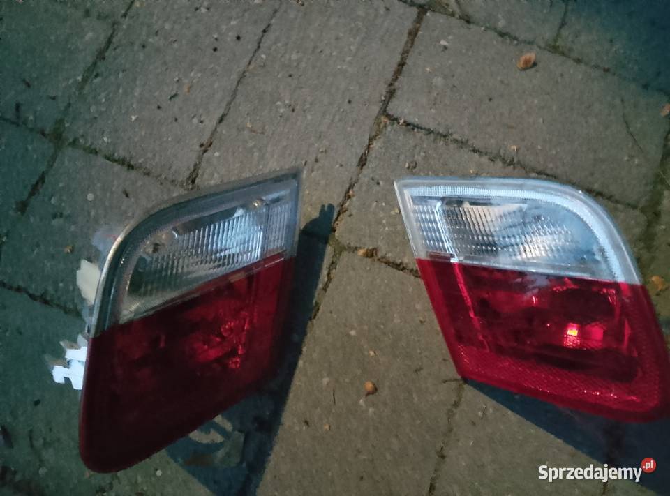 Tylne lampy BMW E46 coupe