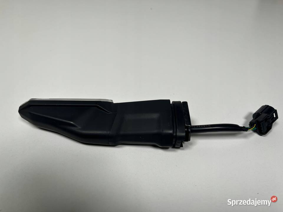 KAWASAKI Z 900 ZR900 2025 Kierunkowskaz lewy Łobżenica