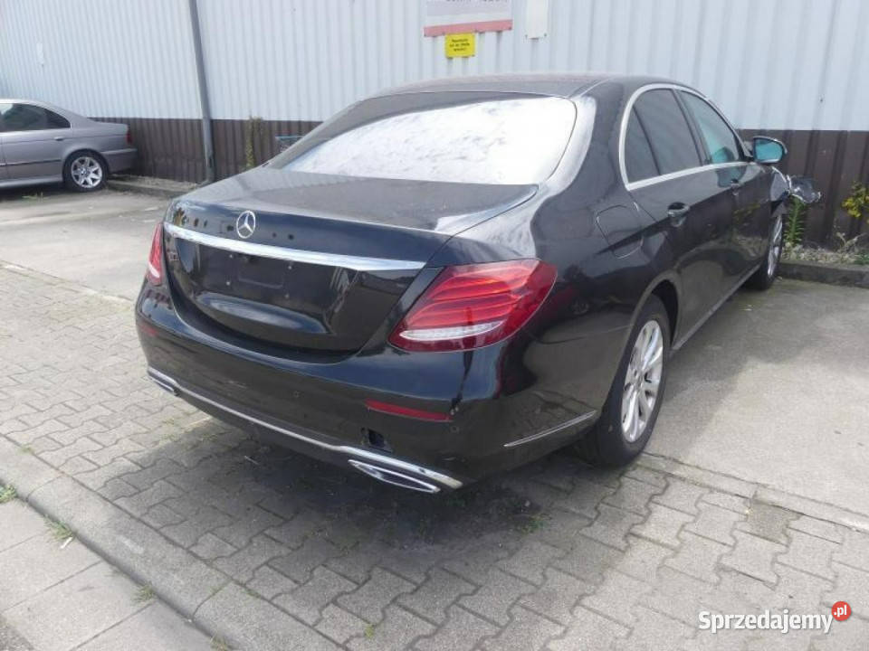 Mercedes E 200 20 Diesel 195 E220 d T 4Matic gniazdo USB Turek