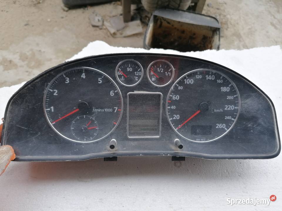 Licznik Zegar Audi A4 B5 8D9919033C lubelskie Wisznice