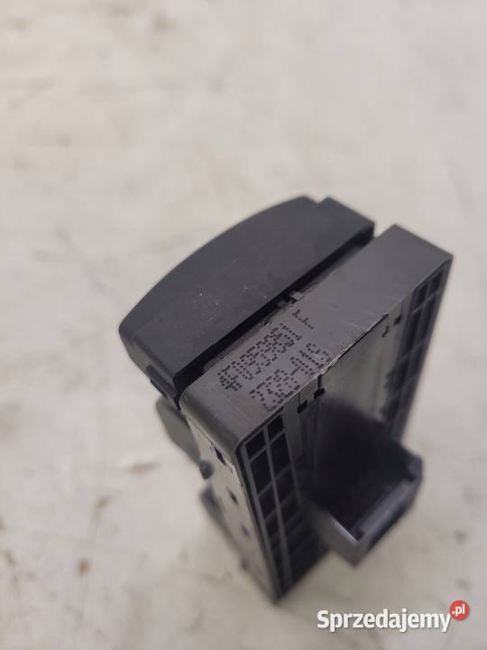 PRZEŁĄCZNIK SZYB AUDI A3 8P A6 C6 4F0959851F Przystajń