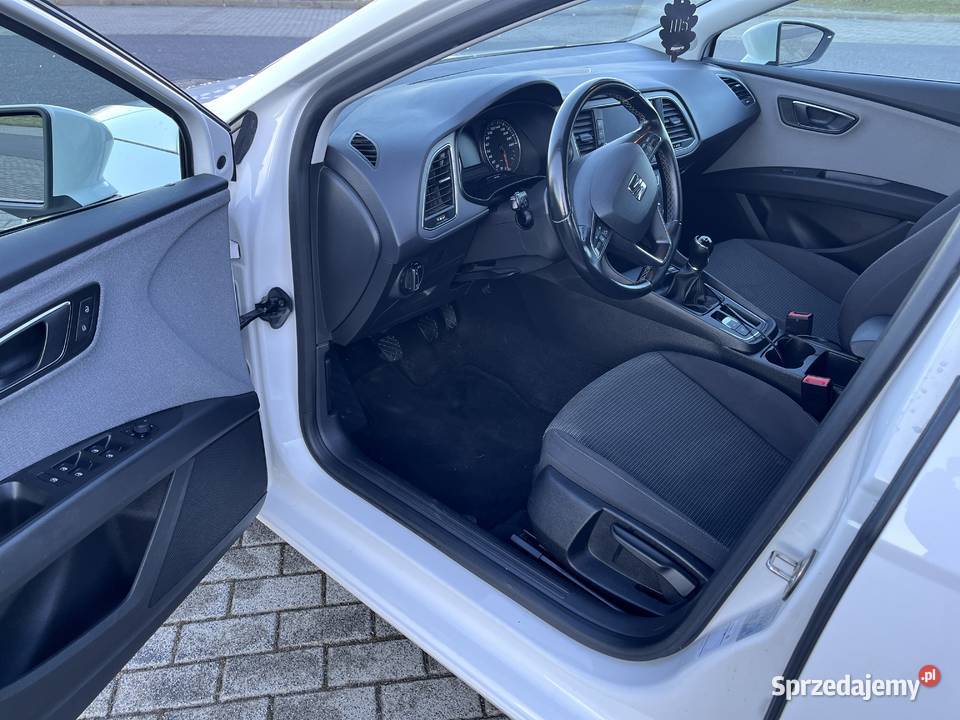 SEAT LEON 16 TDI 2019r Bielsko-Biała